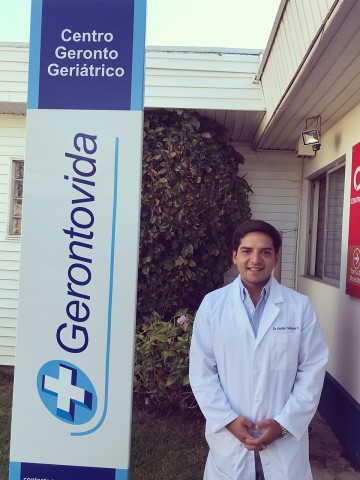 Dr_Carlos_Gallegos